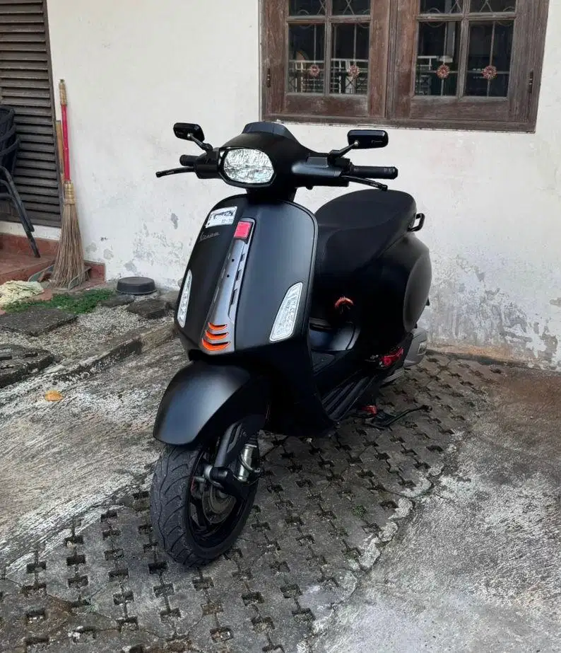 Vespa Sprint 150 Iget Abs Tahun 2024/2025