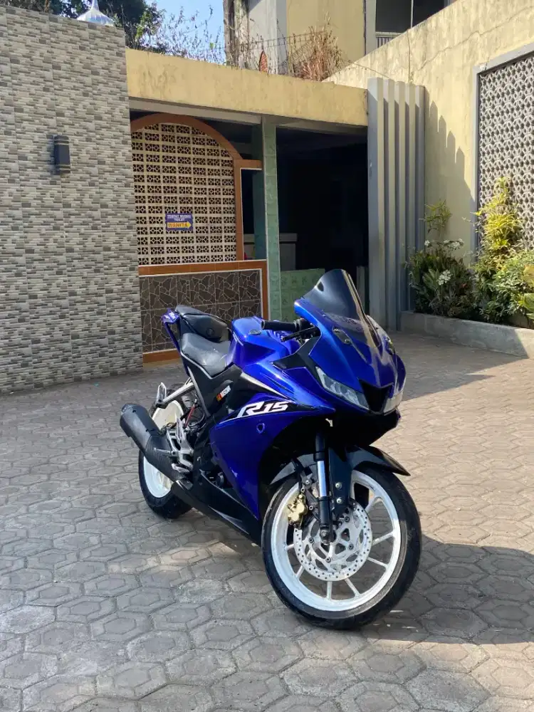 JUAL YAMAHA R15V3