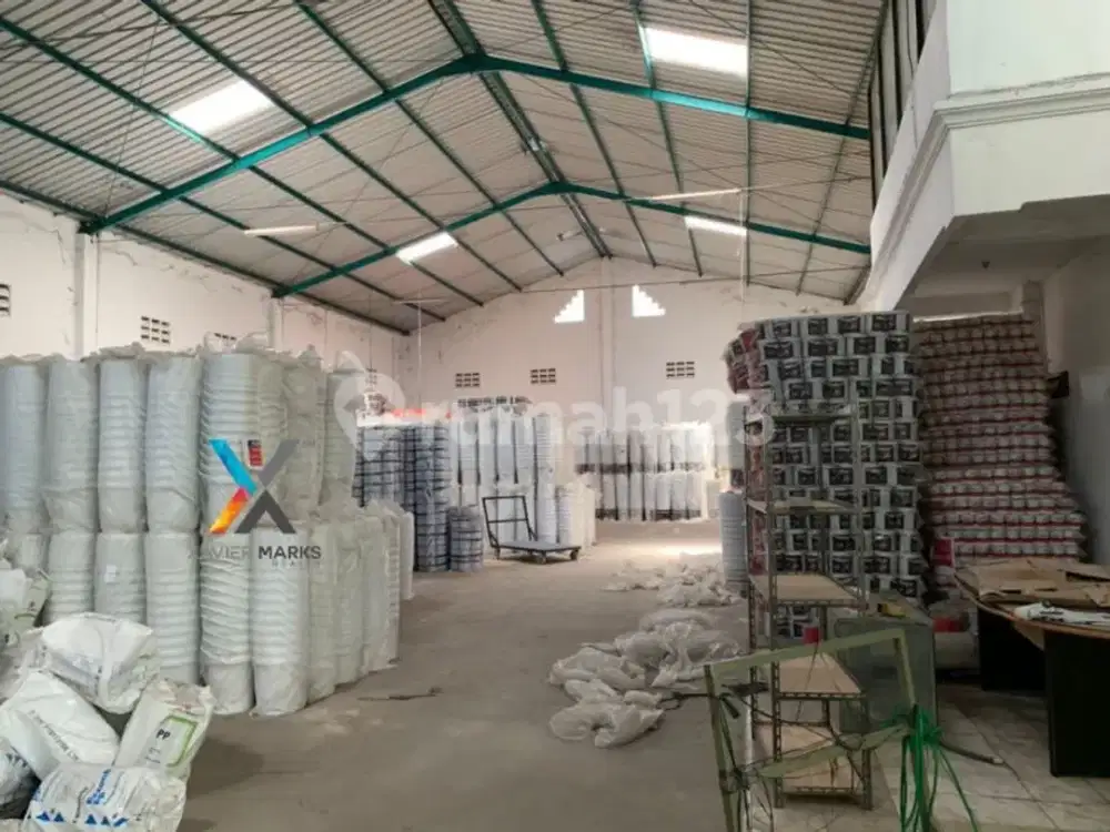 Gudang dekat Solo baru dijual