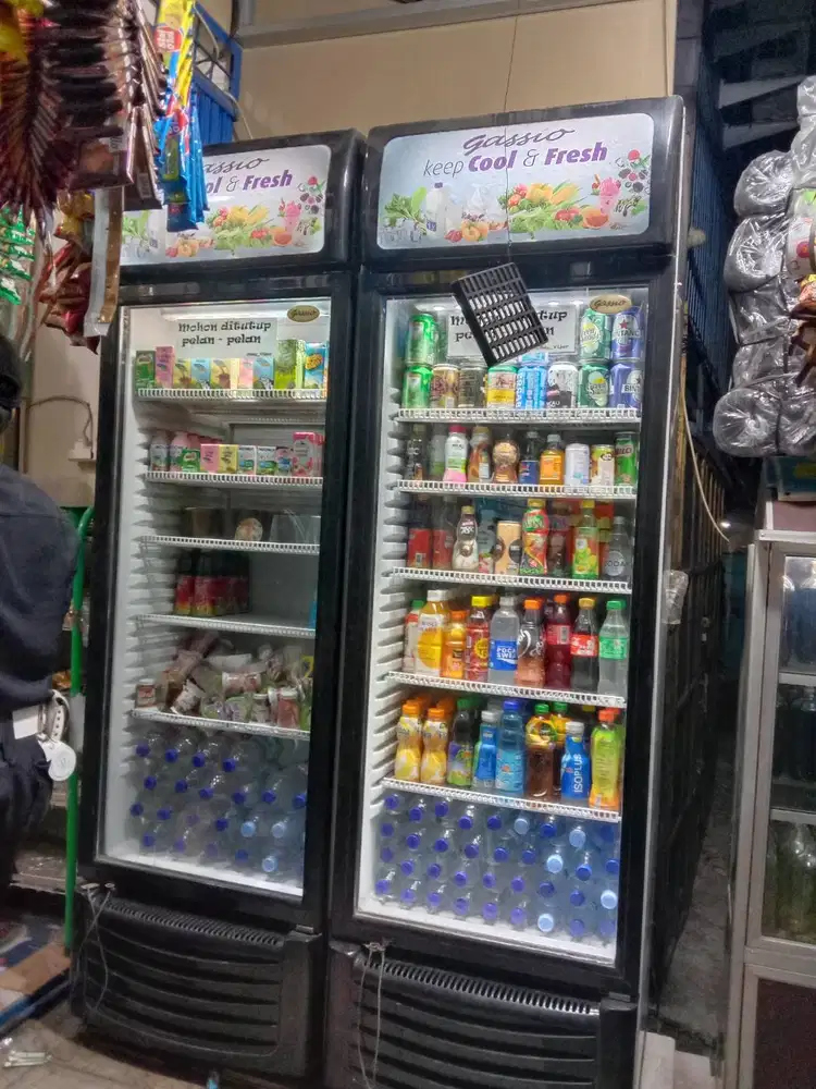 kulkas/freezer/chiller/showcase/coldstorage/water chiller/pendingin