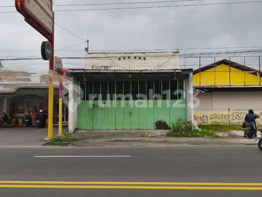 Ruang Usaha Strategis Dekat De Colomadu Akses Jalan Lebar Di Colomadu