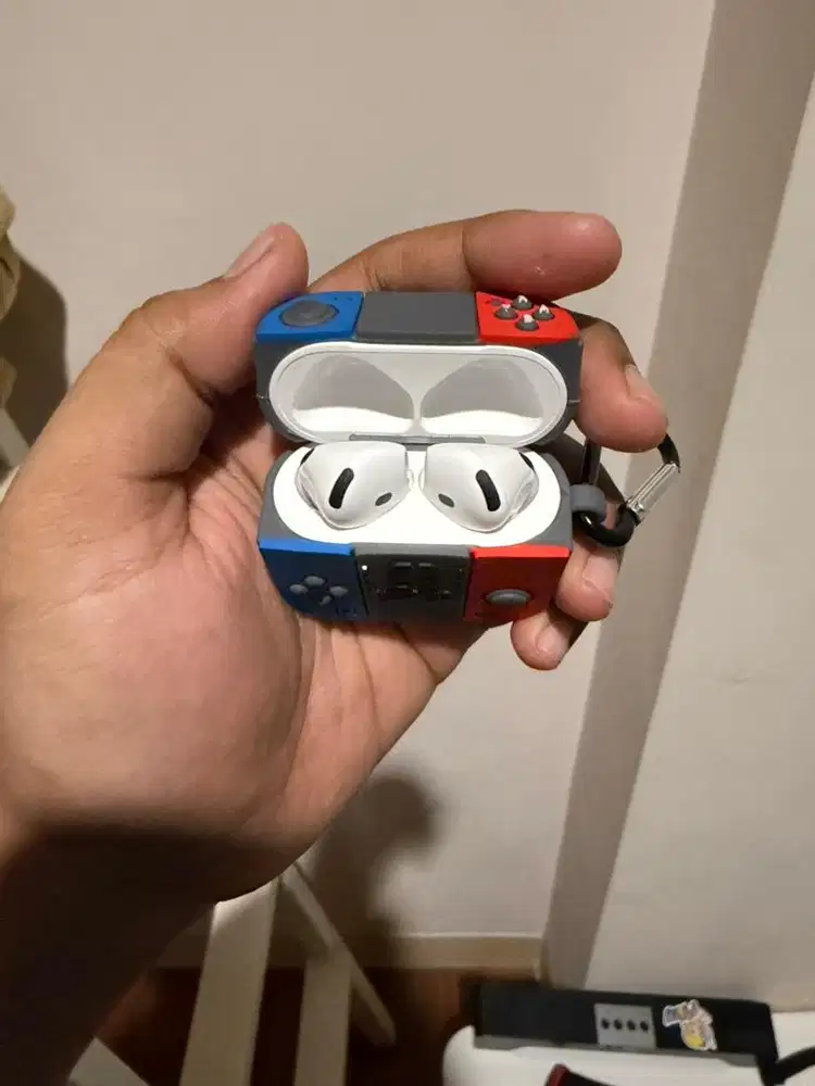 Airpods 4 Noise Cancellation