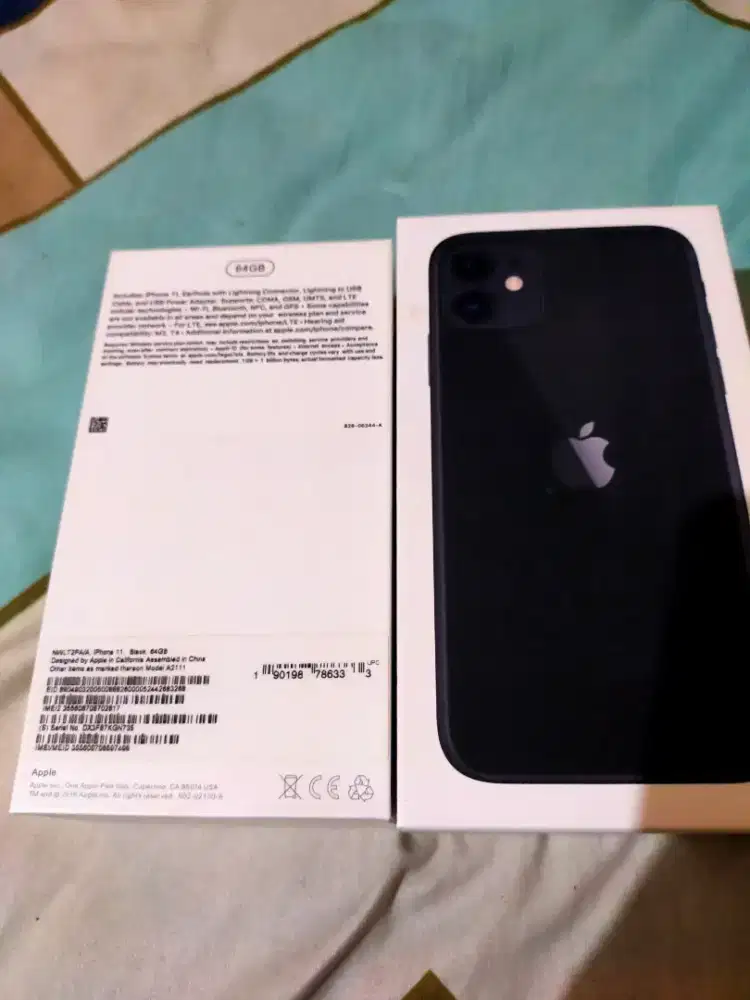Box i phone 11 64 GB