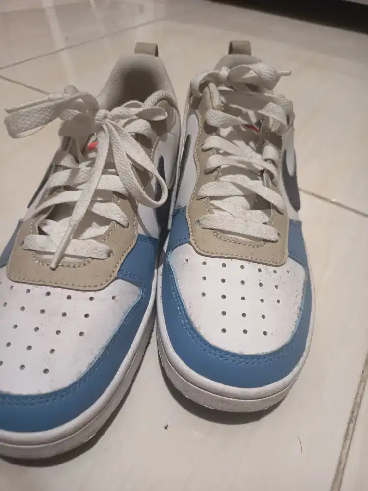 Sepatu nike ori