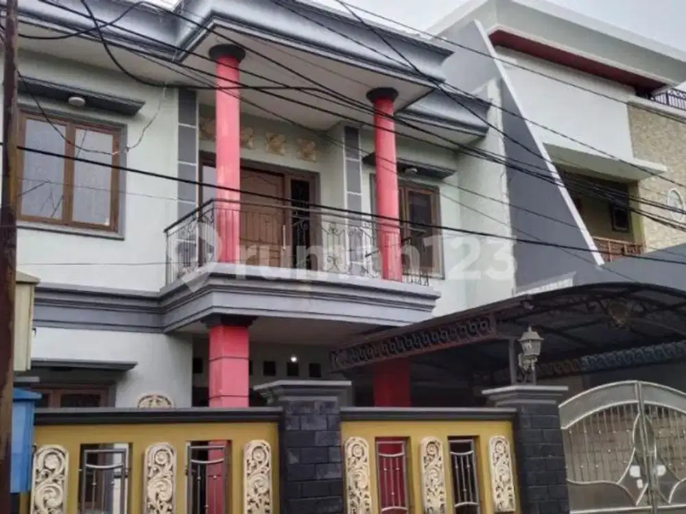 Bebas Banjir, Rumah, 2 Lantai, SHM, Siap Huni