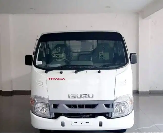 DP 10 JUTA PROMO ISUZU TRAGA