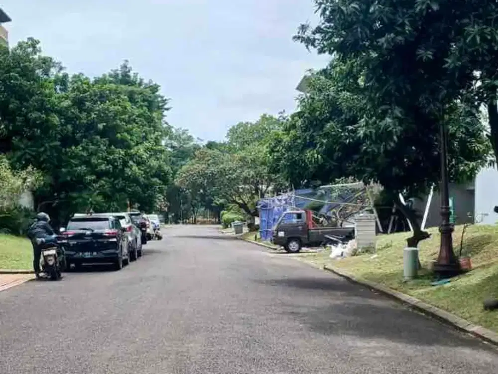 DIJUAL RUMAH SIAP HUNI CLUSTER CROWN PONDOK HIJAU GOLF DI GADING SERPONG