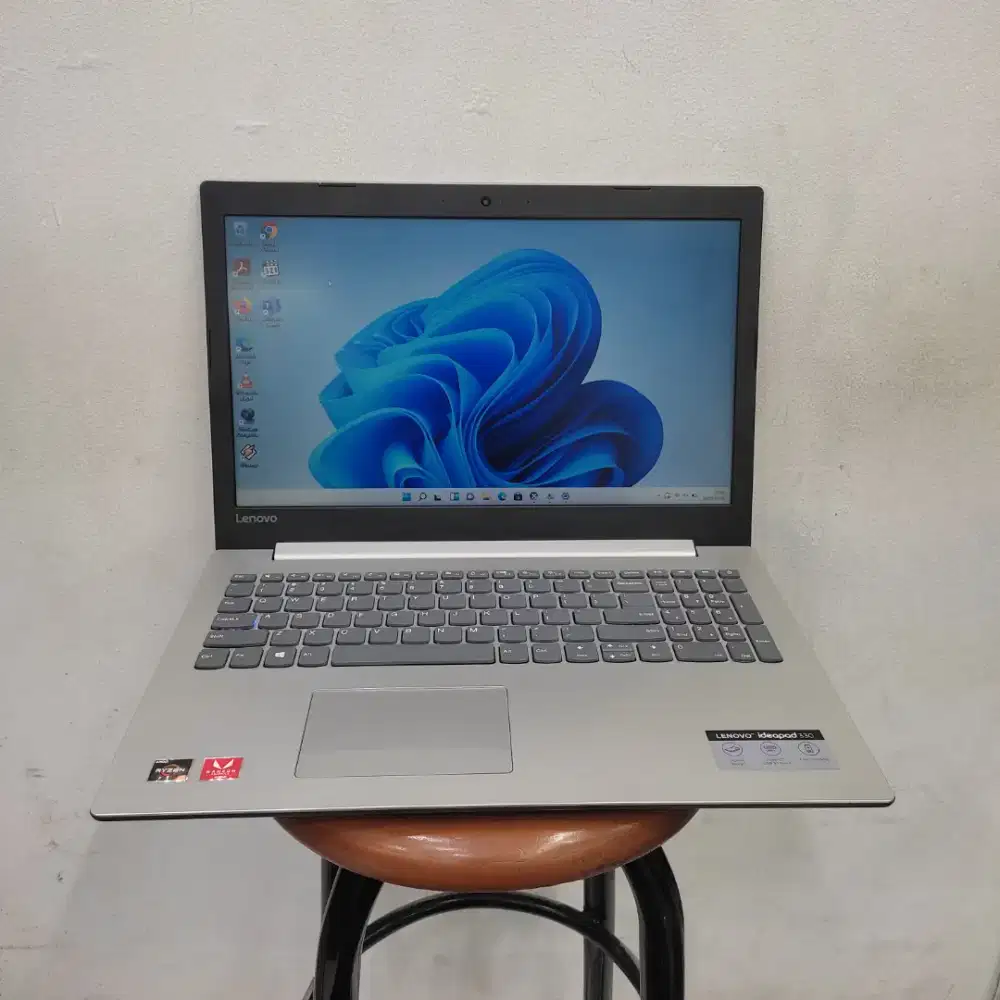 LENOVO IDEAPAD 330 AMD RYZEN 5-2500U RAM 12 GB SSD 512 GB