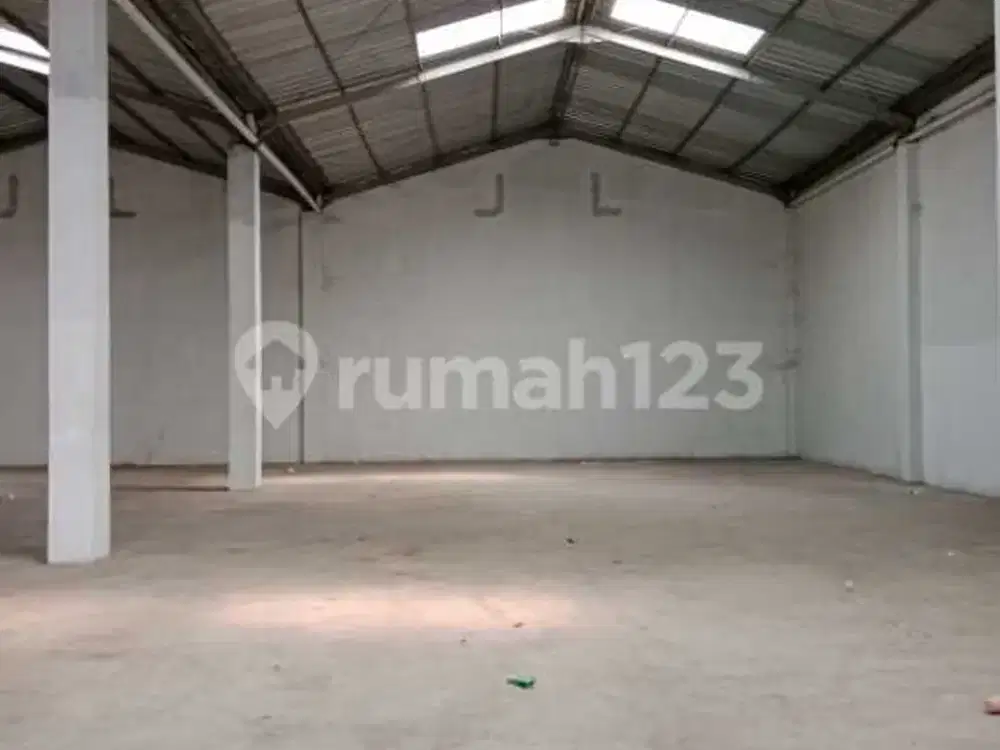 Disewa Gudang Jurumudi, Tangerang - 300M²
