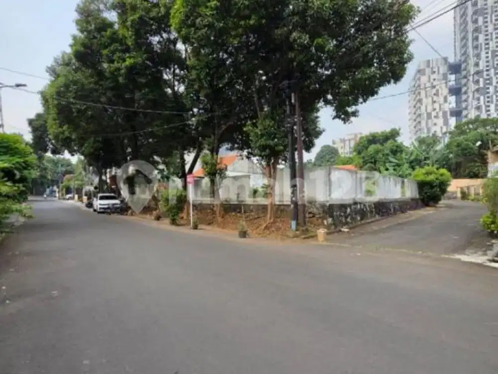 Tanah Kavling Super Strategis Seluas 924 M2 di Menteng