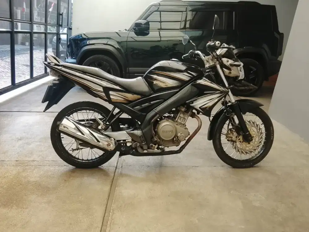 Vixion old 2011