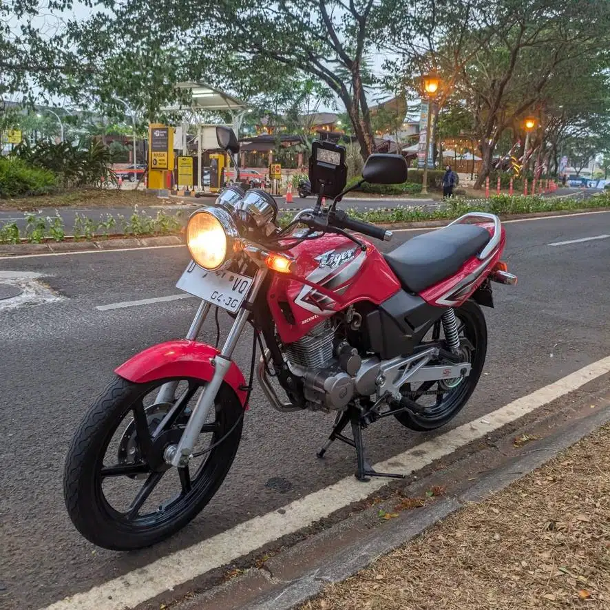 Honda Tiger 2000 (Tiger Lama) Tilam 2005