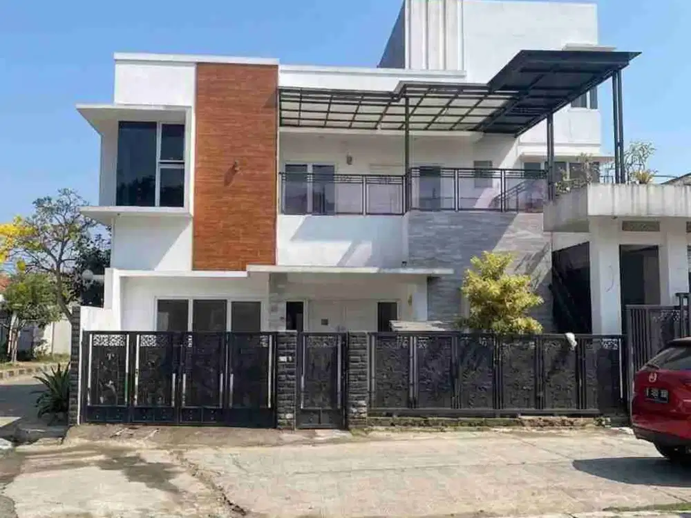 Rumah Mewah Kota Sukabumi 3 Lantai Turun Harga 2 M saja Hook