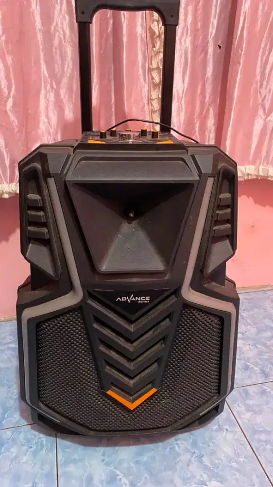 Speaker bluetooth