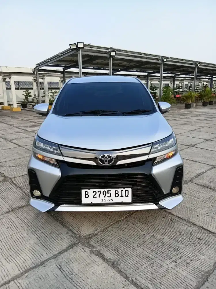 [ KM LOW ] AVANZA VELOZ 1.5 AT 2019/2020 SILVER TOYOTA AVANZA G