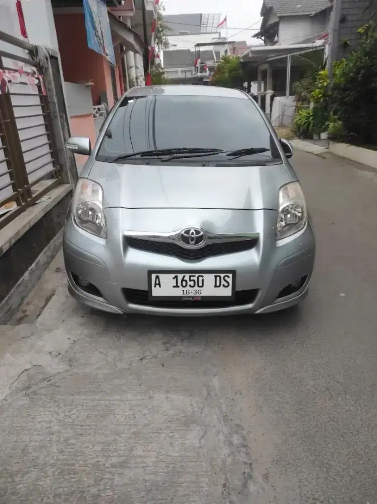 Toyota yaris E at 2010