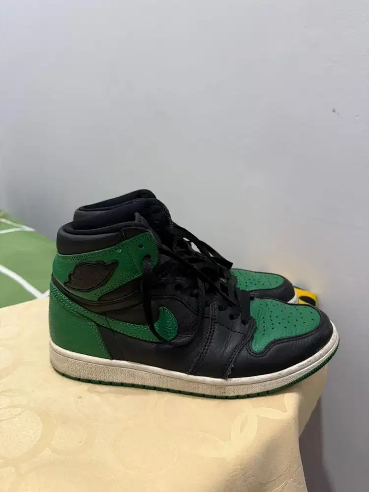 Air Jordan 1 Green (Preloved)