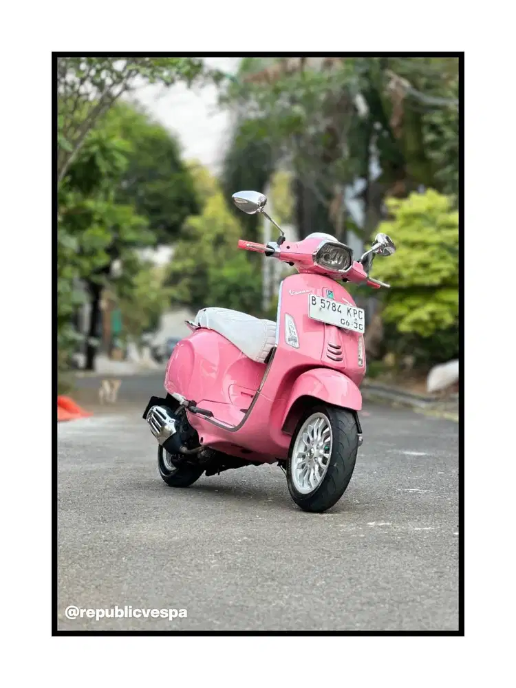 TERMURAH PIAGGIO VESPA SPRINT 150 IGET 3V IE TAHUN 2017 MILKY PINK