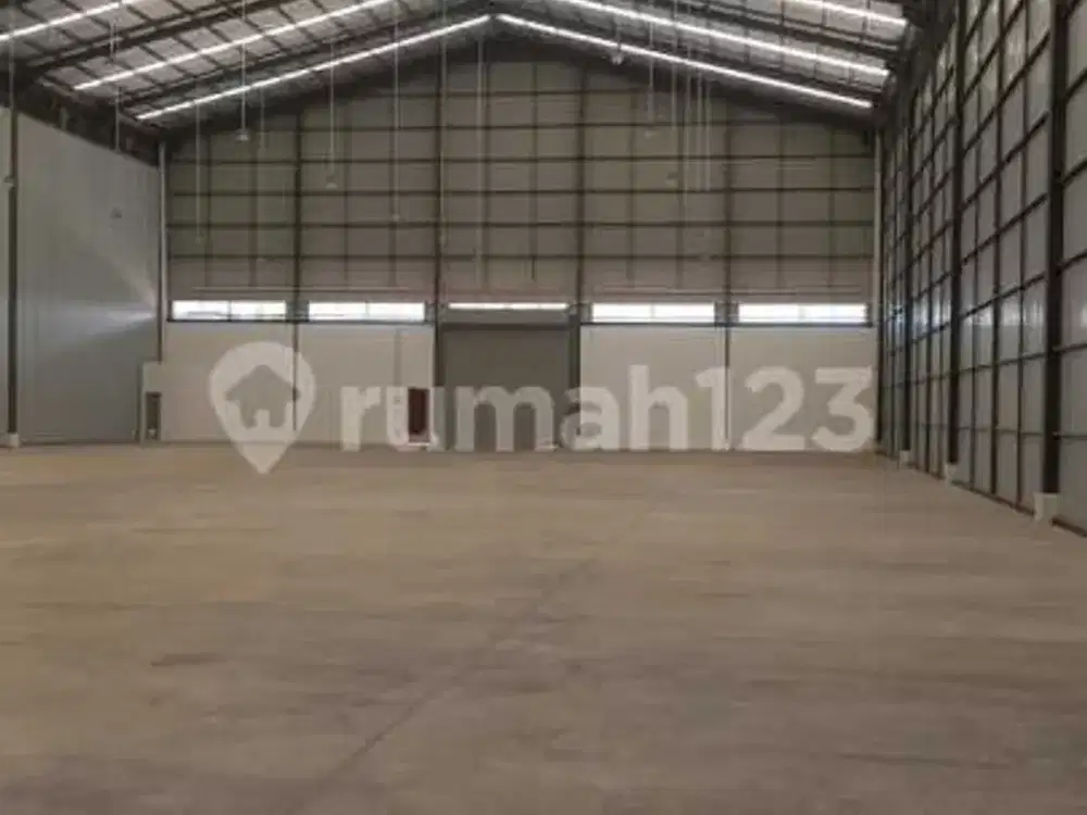 Disewa Gudang Pakuhaji, Tangerang - 1800M²