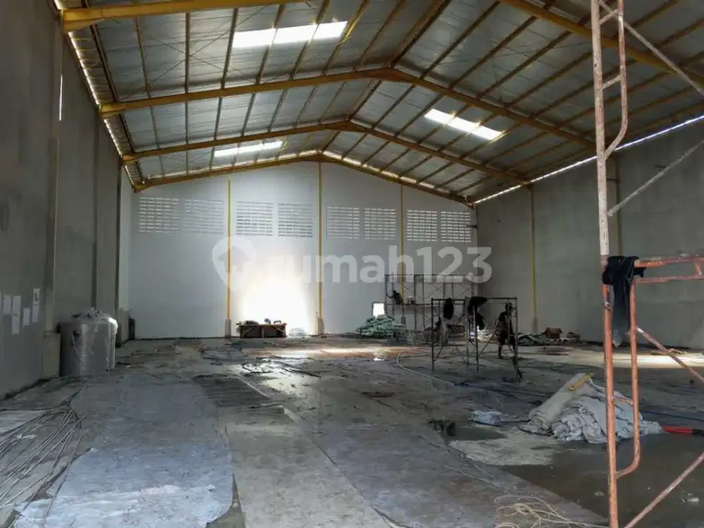 Disewa Gudang Kav. Dpr Cipondoh Tangerang - 800M²