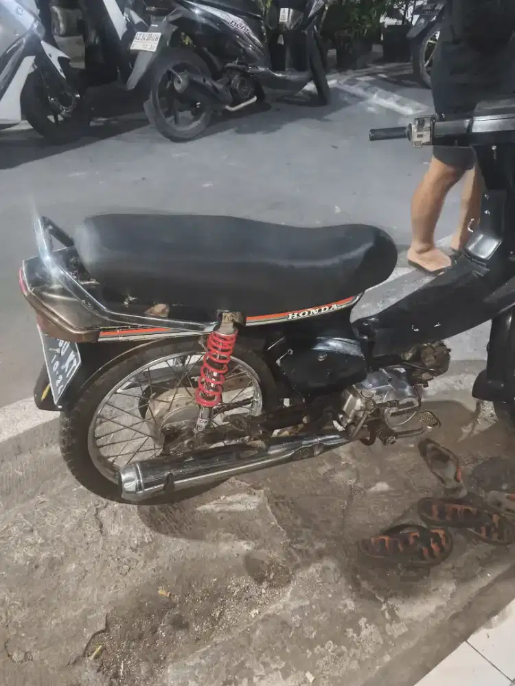 Astrea start th 1990 , jual  2 jt utamakan cek unit di lokasi