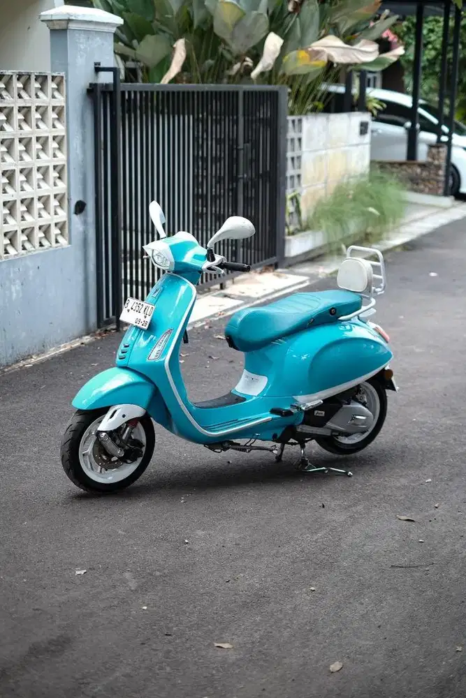 VESPA SPRINT 150 3VIE 2015 TERMURAH BERGARANSI