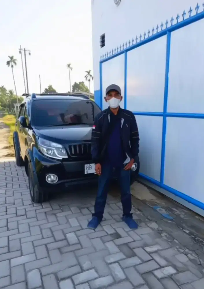 Cari Pekerjaan sebagai Driver Keluarga/Kantor atau Travel