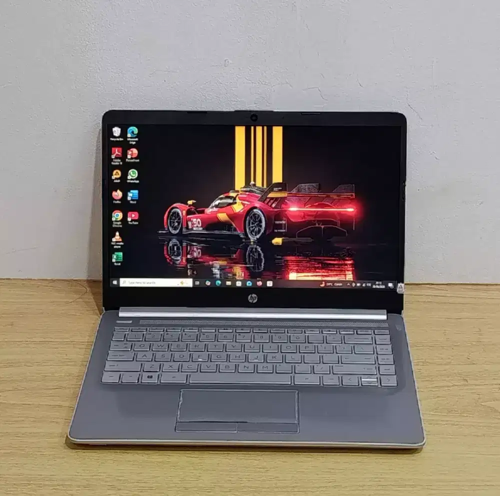 Laptop HP 14s-dk0xxx Prosesor AMD A9-9425 RAM 4GB SSD 240GB