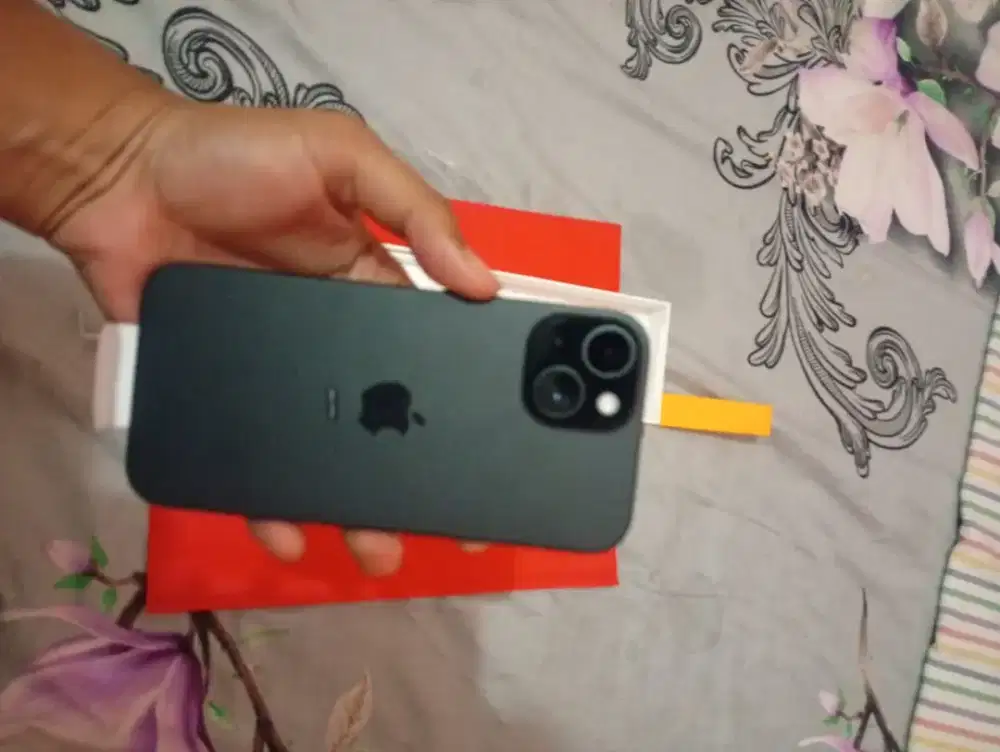DIJUAL IPHONE 15 BASIC 128