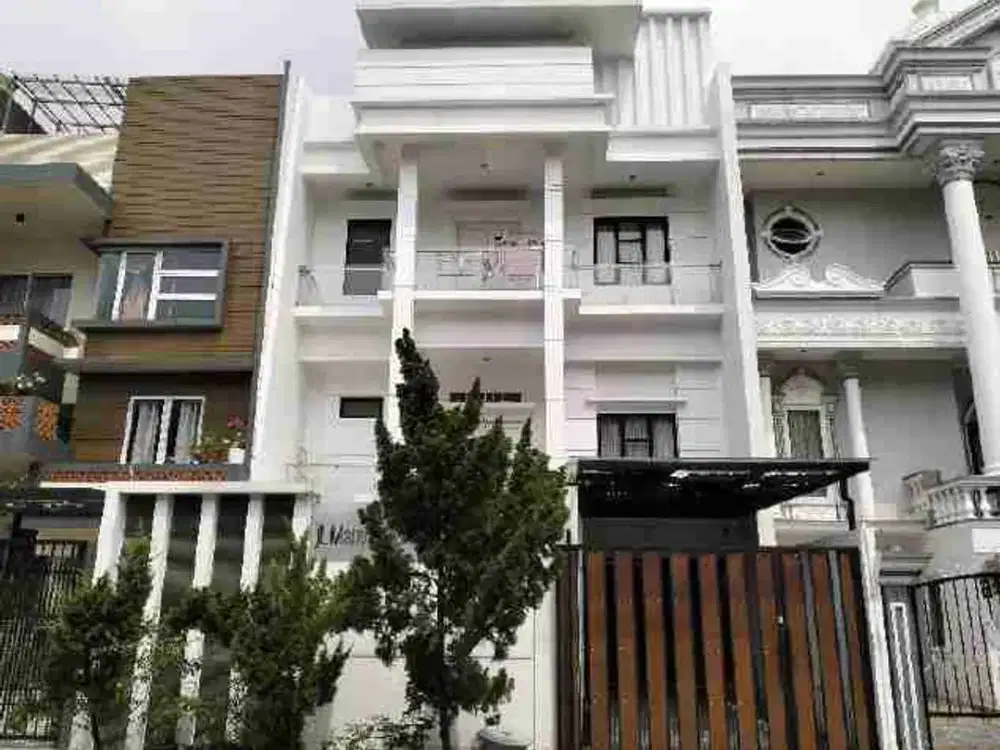 Dijual dibawah pasaran 1 biidang tanah dengan total luas 225 m2 berikut bangunan di Kota Adm. Jakarta Utara