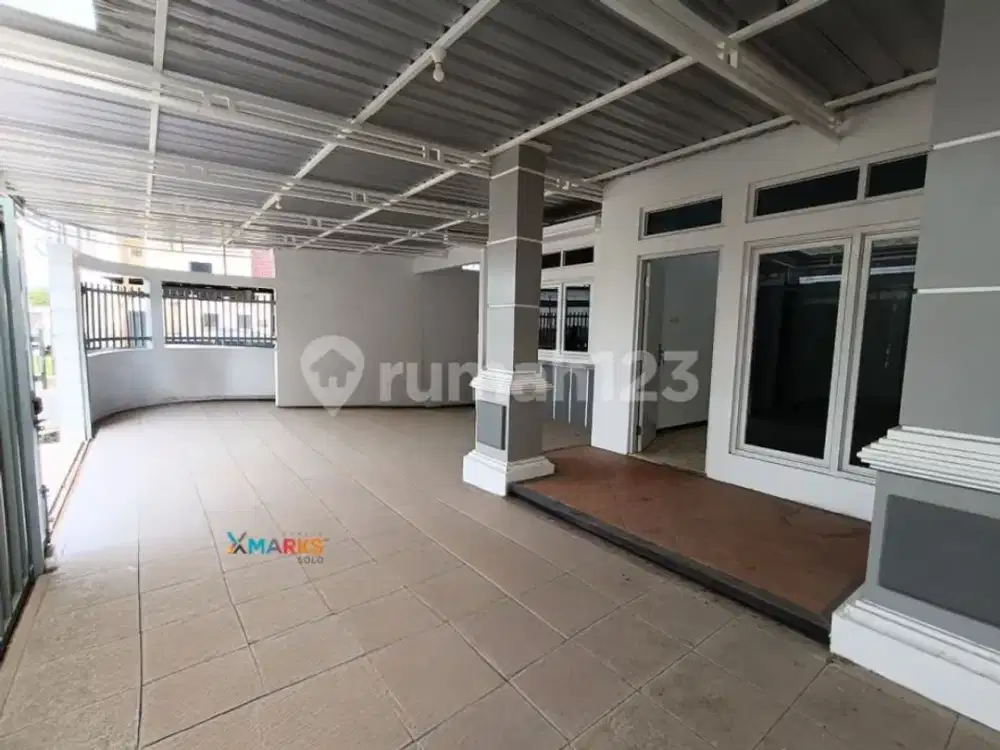 Rumah Hook Cantik Cluster Solobaru Untuk Keluarga Kecil