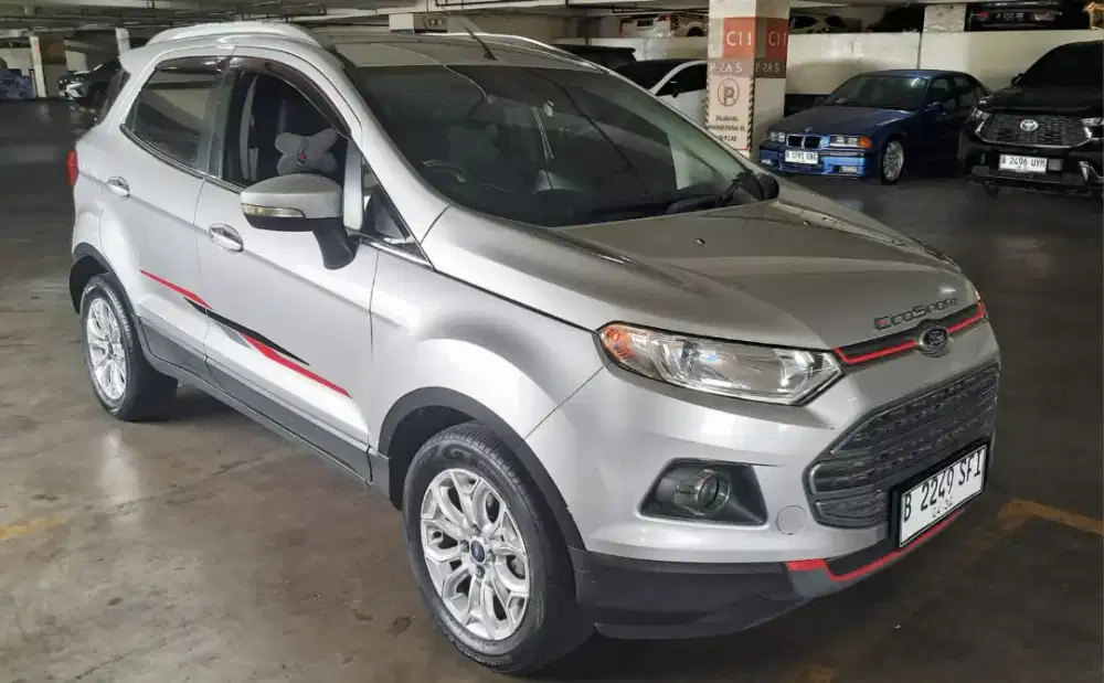 MOBIL FORD ECOSPORT TITANIUM 2014