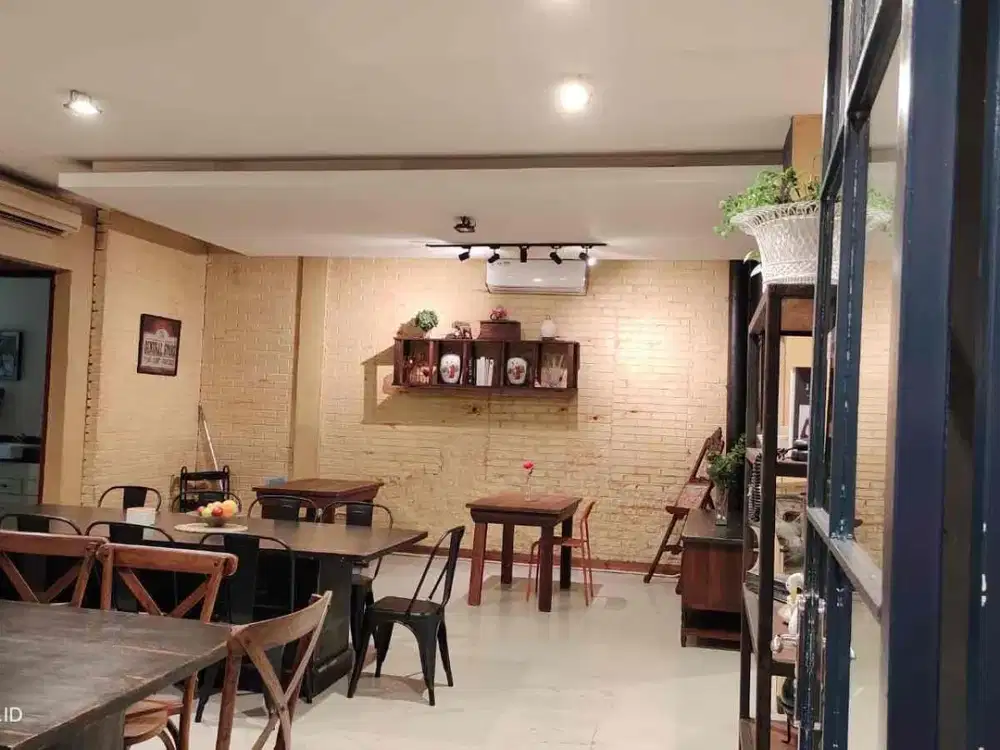 Dijual cepat cafe di area kuliner tebet barat raya jakarta selatan