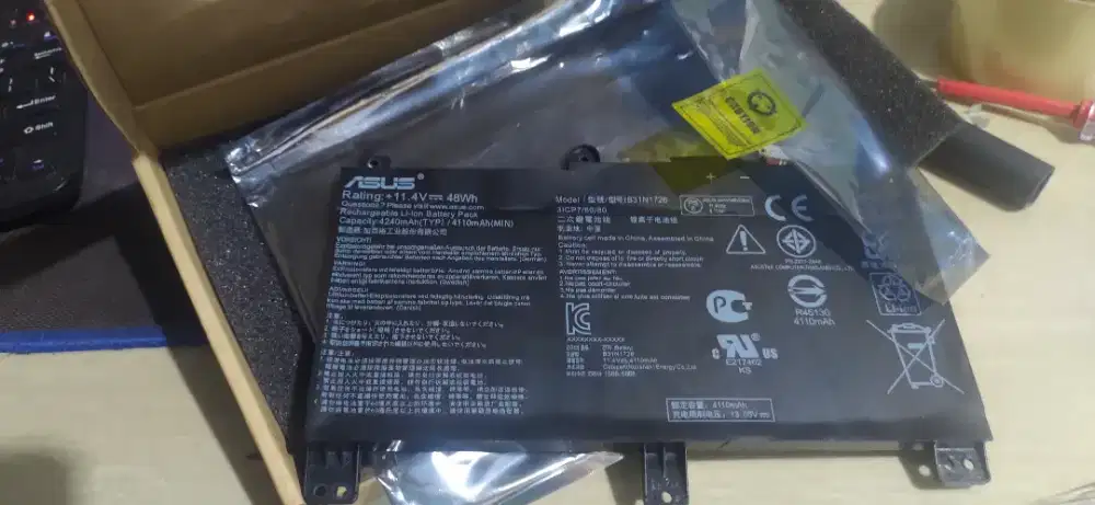 Battery laptop B31N1726