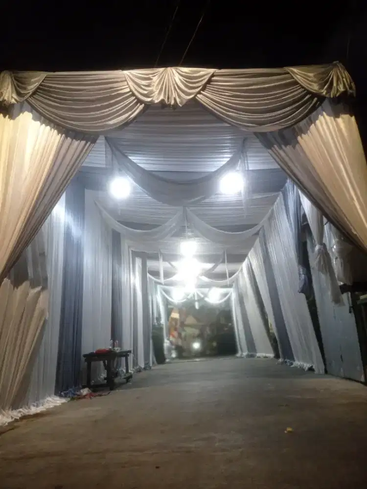 Kerja digudang tenda
