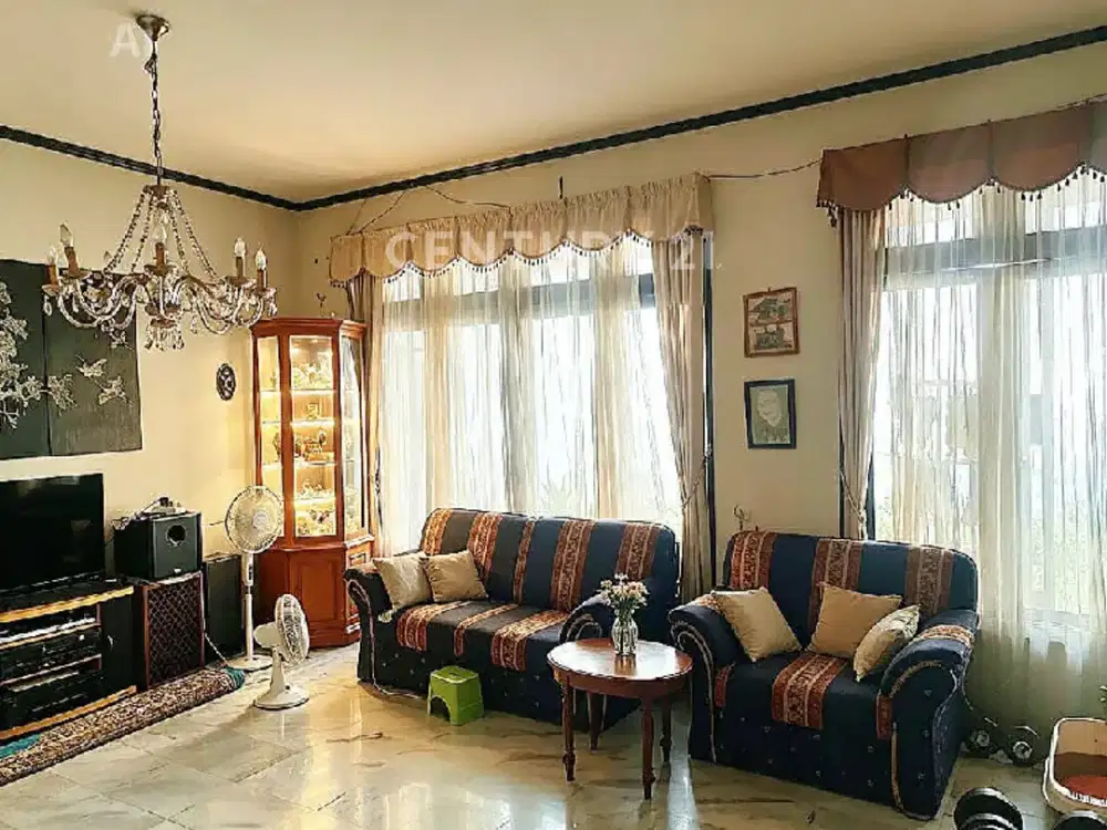 Dijual Rumah Dalam Komplek Mewah Dan Asri Lebak Bulus Jak-Sel