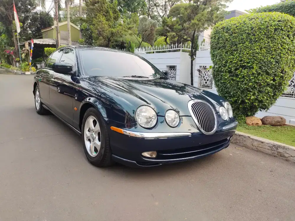 Jaguar S Type Green British (Low KM)
