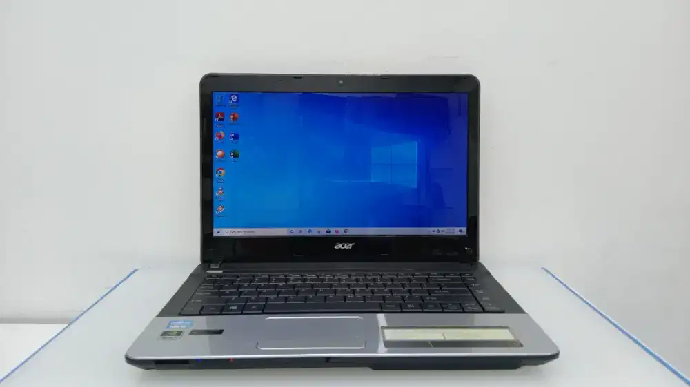 Acer e1-471g intel core i3-2328m nvdia GT630M 1GB ram 4gb ssd 128gb