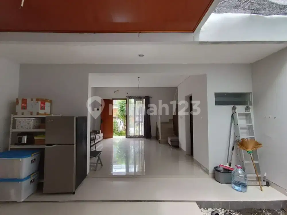 Rumah Modern Cluster Ekslusif Kartasura