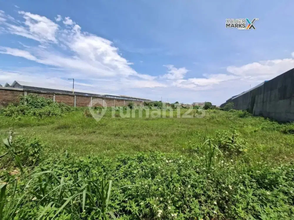 Tanah Zona Kuning Daerah Pergudangan Akses Kontainer