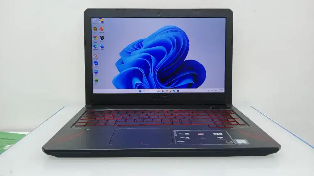 Asus tuf fx504 intel core i7-8750h gtx1050 ram 8 ssd 512gb