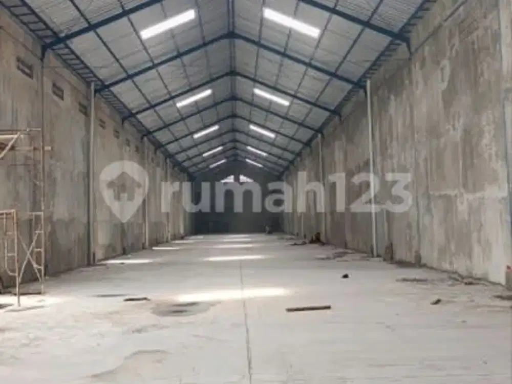 Gudang Baru Zona Industri Akses Kontainer Gatak Sukoharjo