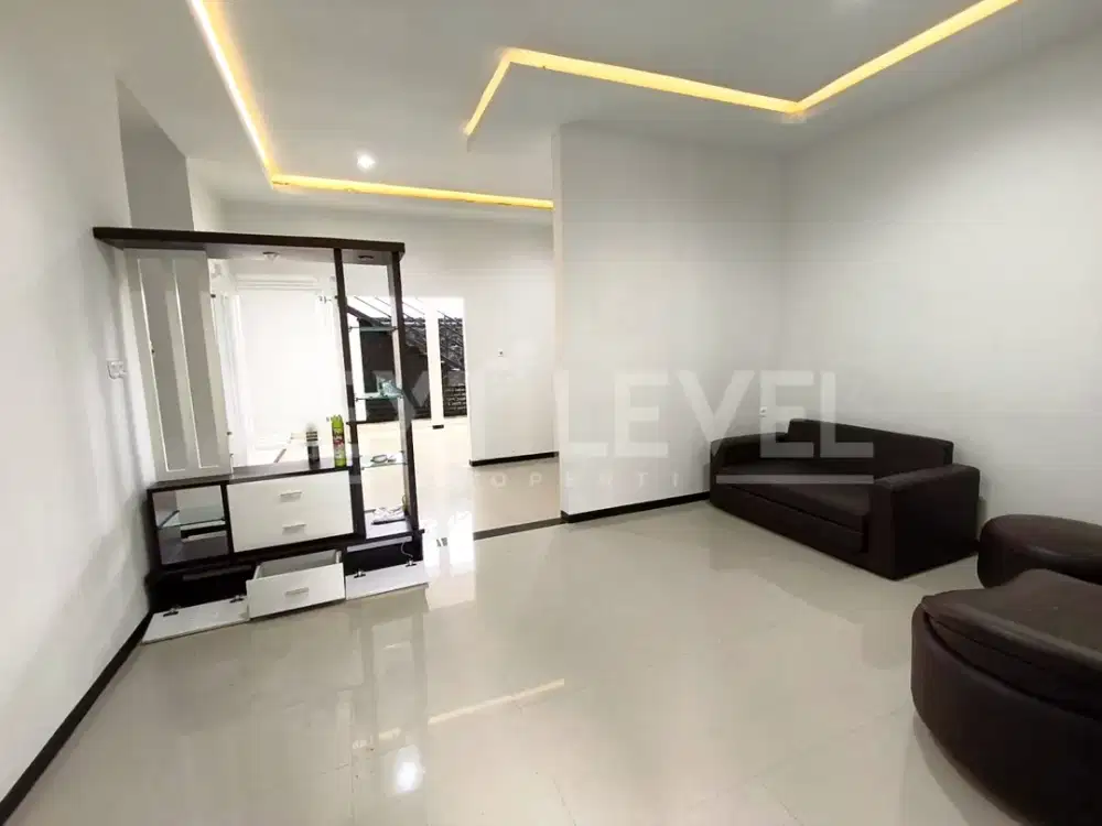 Rumah Semi Furnished Daerah Tidar, Dekat Alfamart