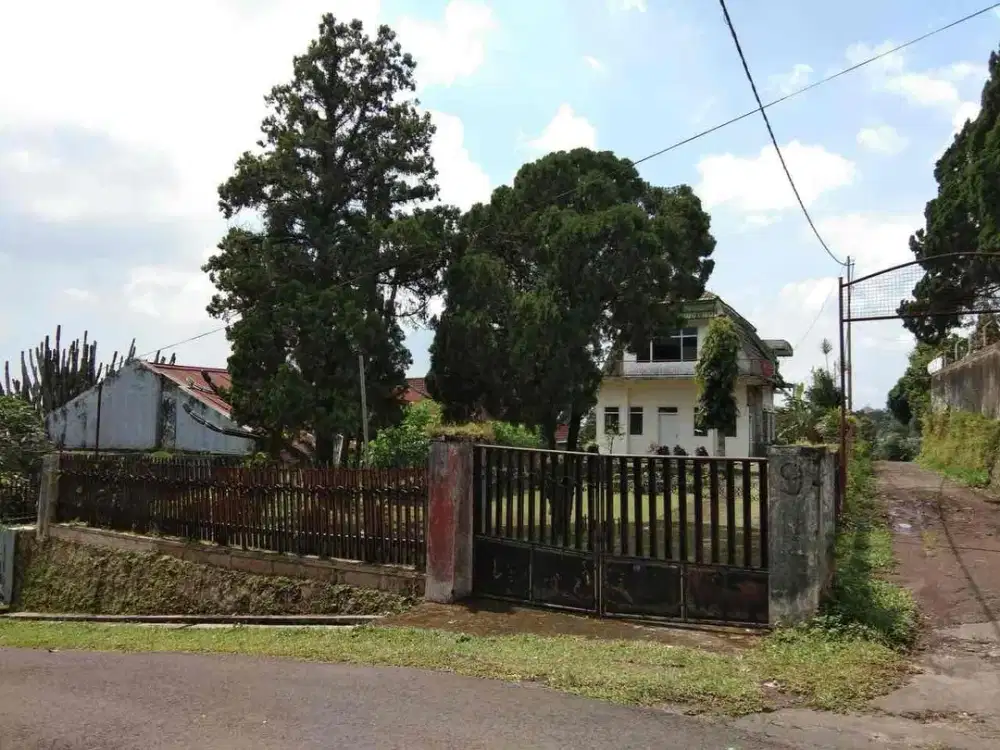 Dijual Rumah Tretes