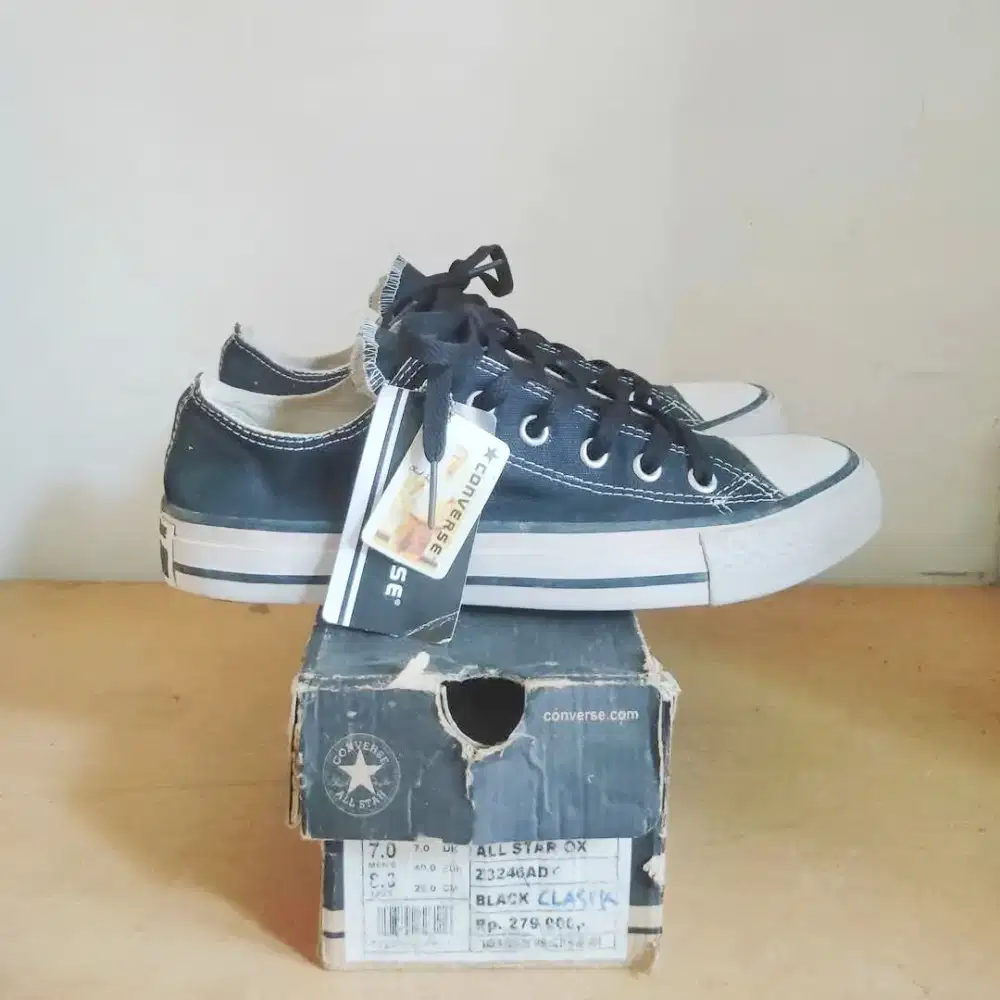 Sepatu Converse All Star
