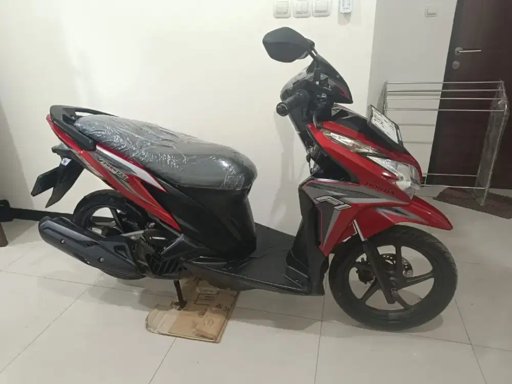 Tangan pertama Vario KZR ISS 2013