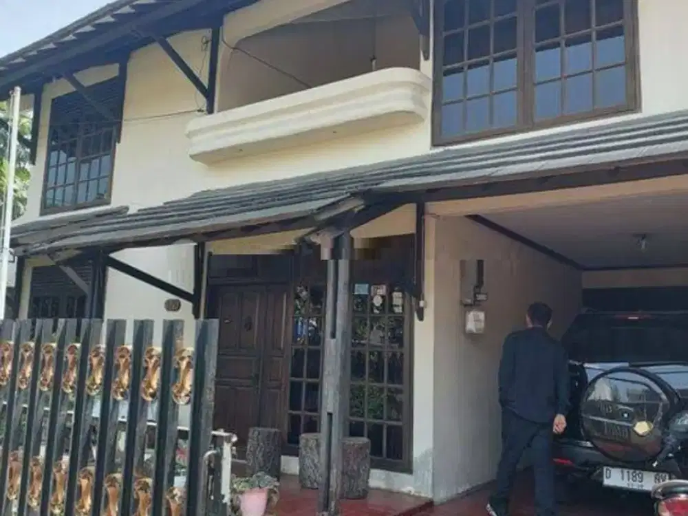 Dijual Rumah Hook 3 Lantai di Arcamanik dibawah 3M