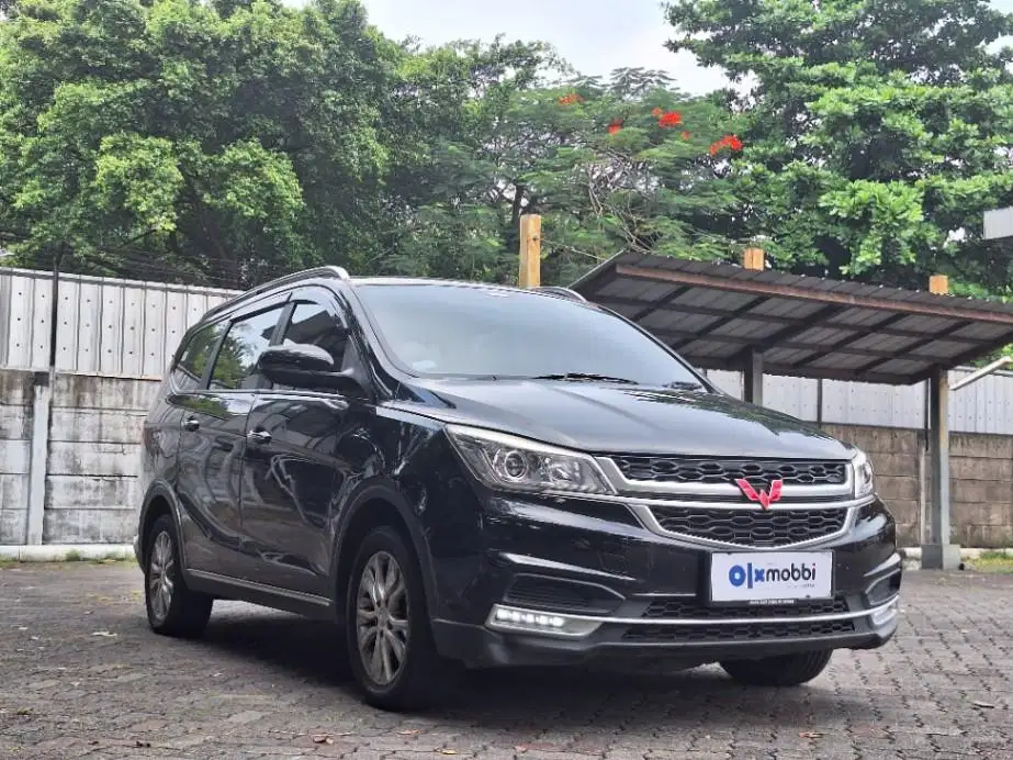 Pajak Panjang - Wuling Cortez 1.5S T Lux Bensin-AT 2021