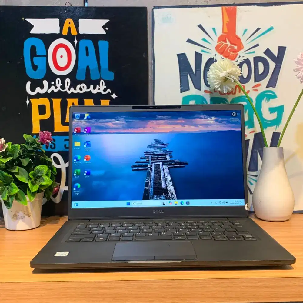 DELL LATITUDE 7300 i5 GEN 8 – RAM 8GB SSD 256GB | Laptop Bisnis.