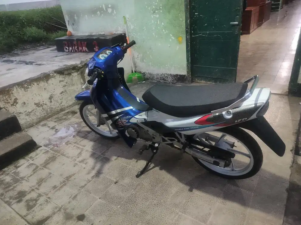 Jual suzuki satria tahun 2002